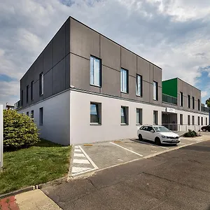  Hostel & Letov Česká republika